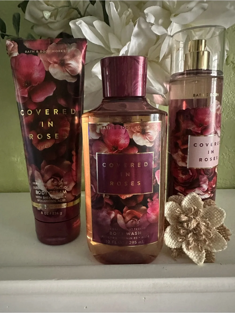 Bath & Body Works Covered in Roses Body care (3)Pc
